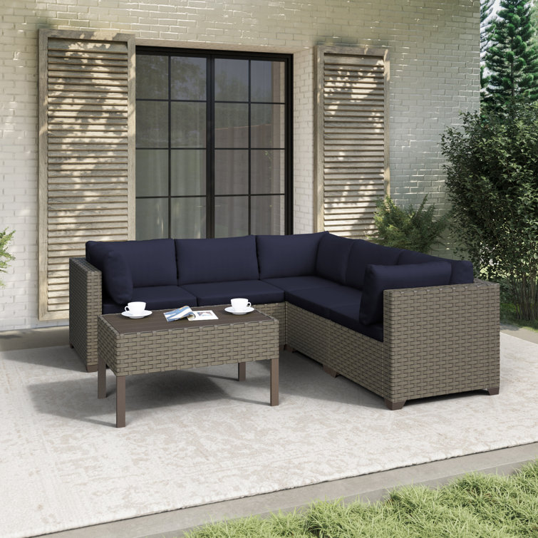 Avalisse 6 Piece Outdoor Conversation Set with Coffee Table in Summer Fog Wicker